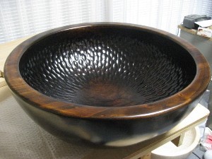 興津さん木鉢.JPG